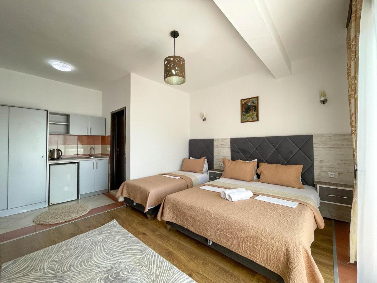 B&B Lovac Hasa 2 울친 외부 사진