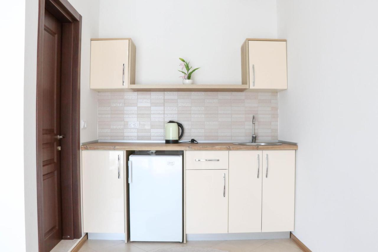B&B Lovac Hasa 2 울친 외부 사진