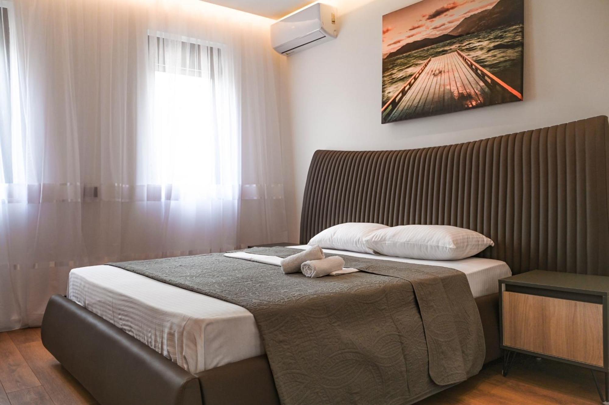 B&B Lovac Hasa 2 울친 외부 사진