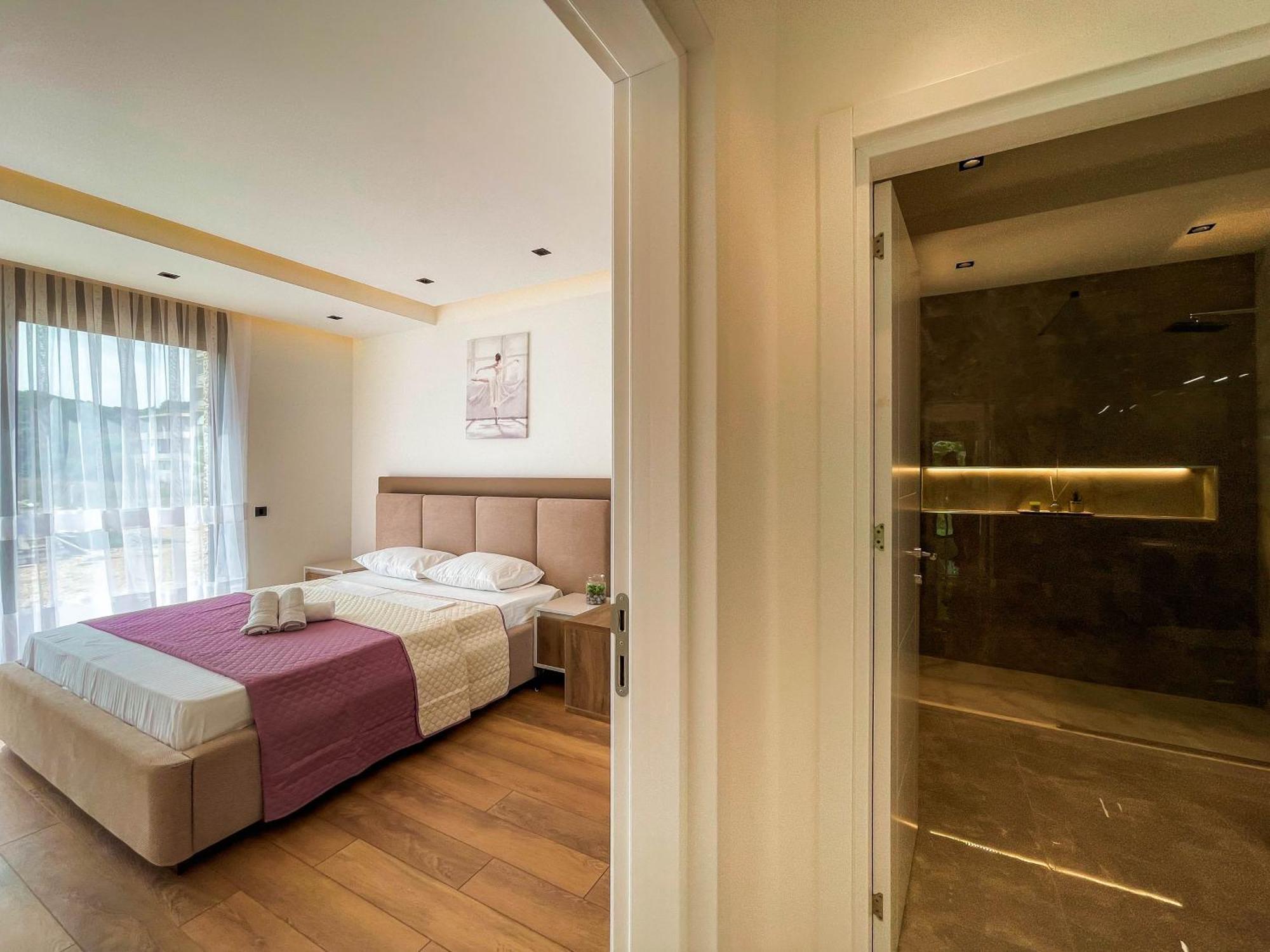 B&B Lovac Hasa 2 울친 외부 사진