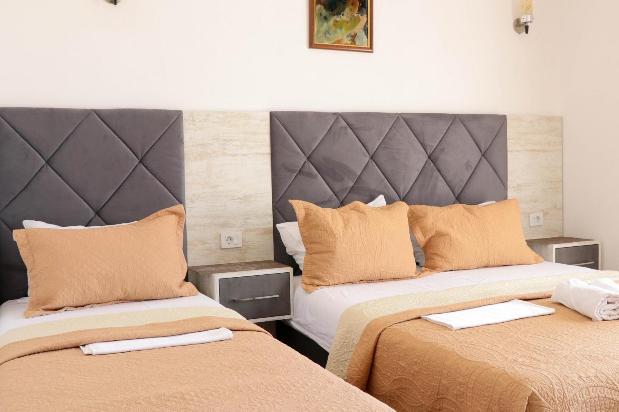 B&B Lovac Hasa 2 울친 객실 사진